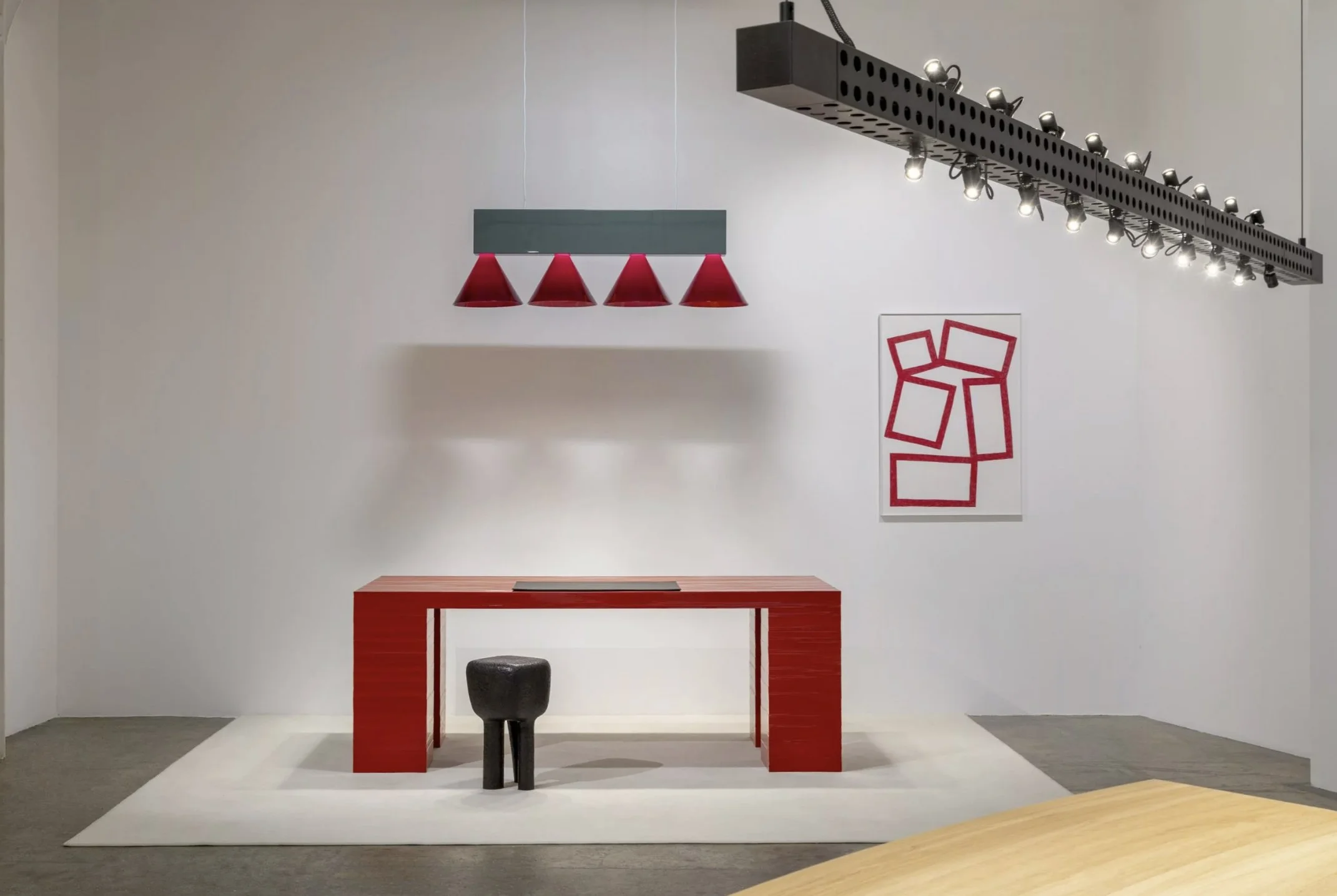 Bo concept 「bouquet」ヴィンテージ アート110×160cm Sideboard with bar section | sideboard | Santiago | Morten